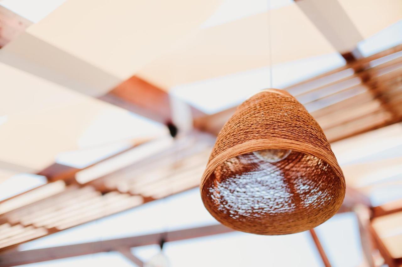 Klajdi Resort & Spa 골렘 외부 사진 A pendant light