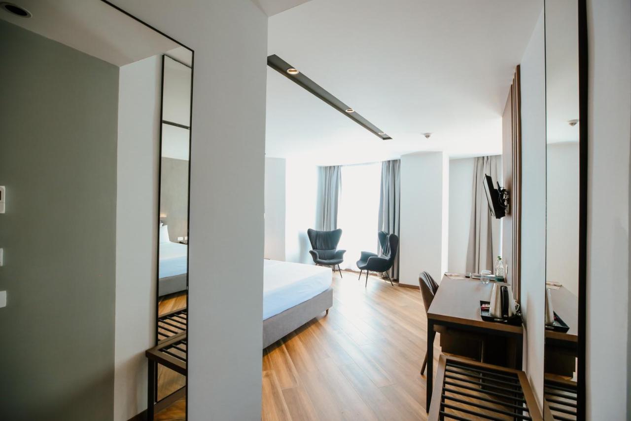 Klajdi Resort & Spa 골렘 외부 사진 A room at the hotel